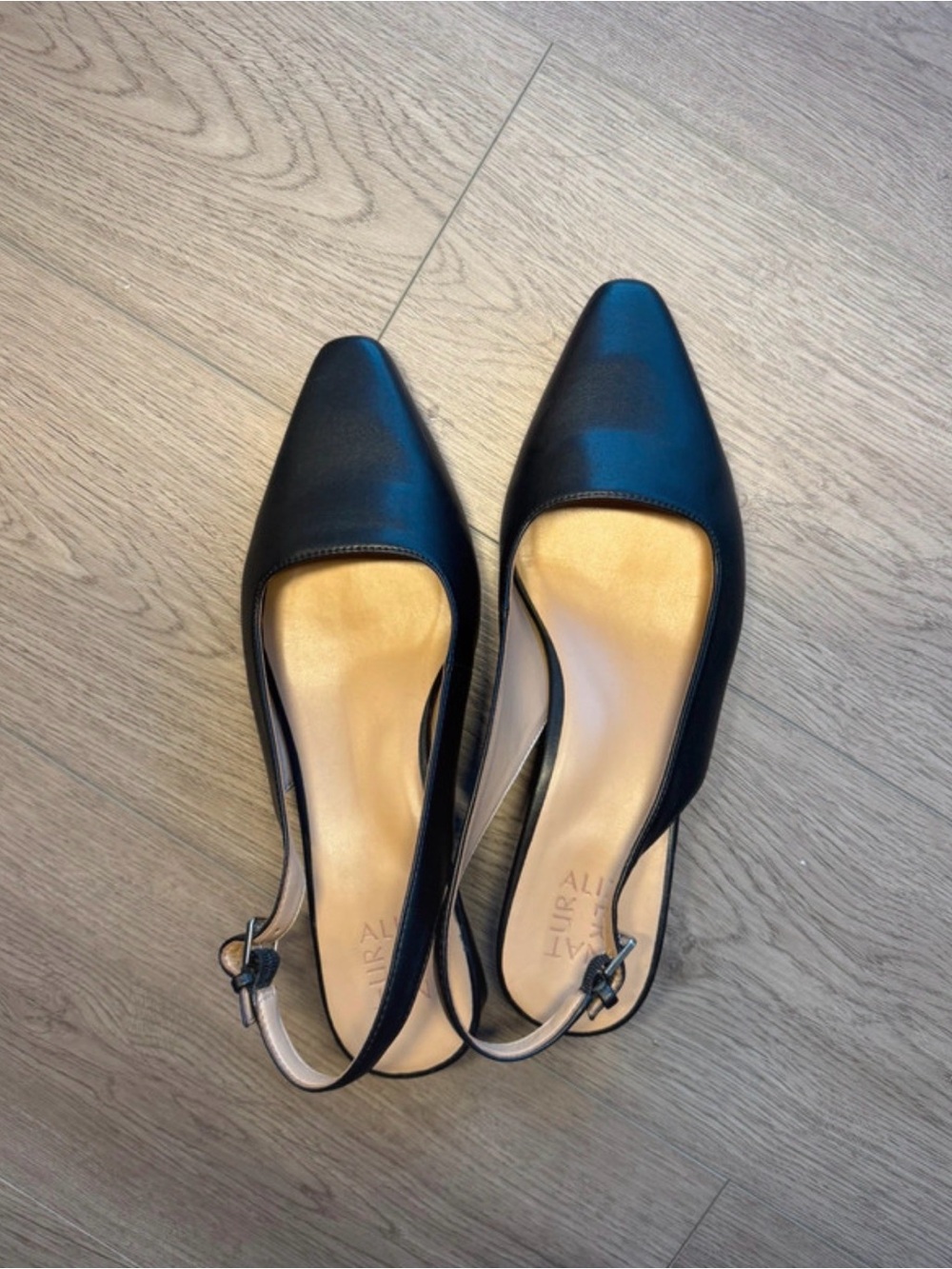 Naturalizer Black Pointed Toe Slingback Flats